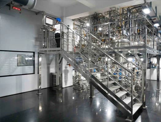 Solid-Phase Peptide Synthesis (SPPS)