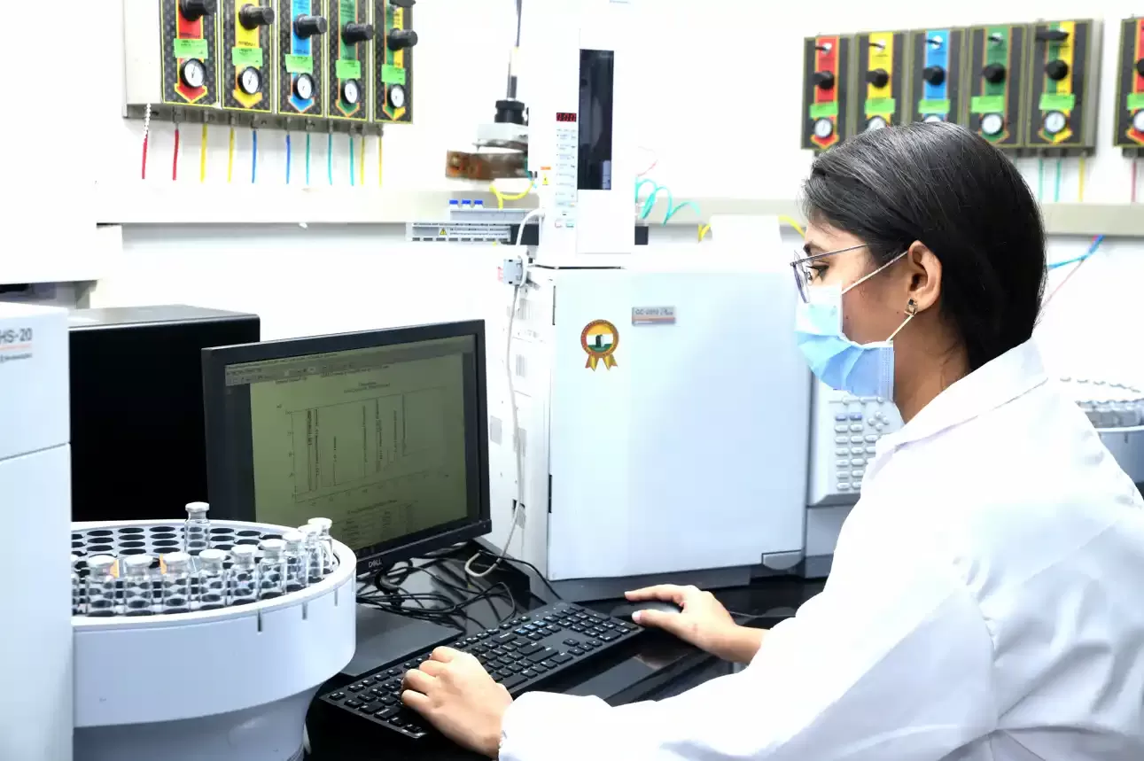 Custom Peptide Synthesis Partner